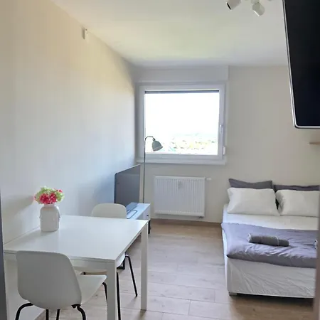 Renovated Great Location
